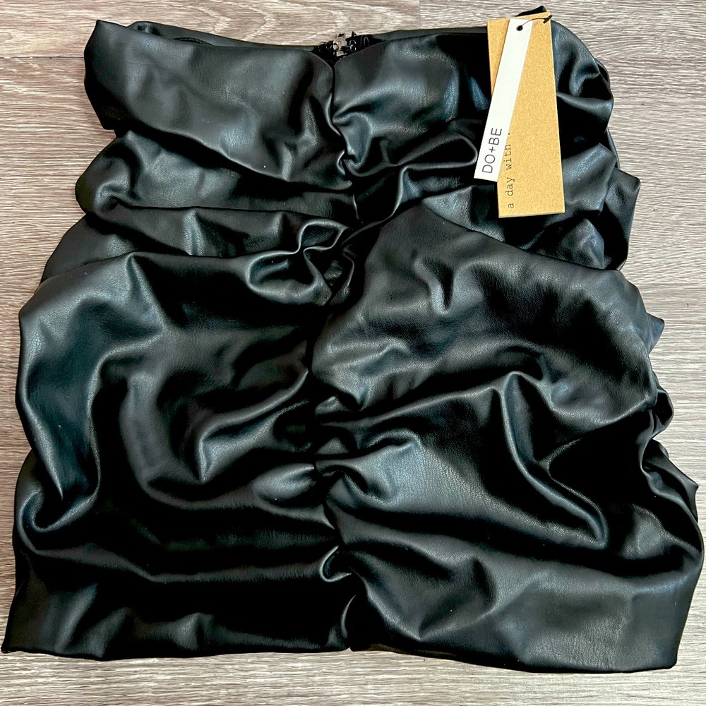 DO+BE NWT Black Leather Mini Skirt - Size S